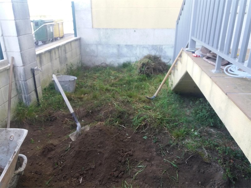 Acondicionado de patio exterior - Reformas (Trabajos de Abdeco