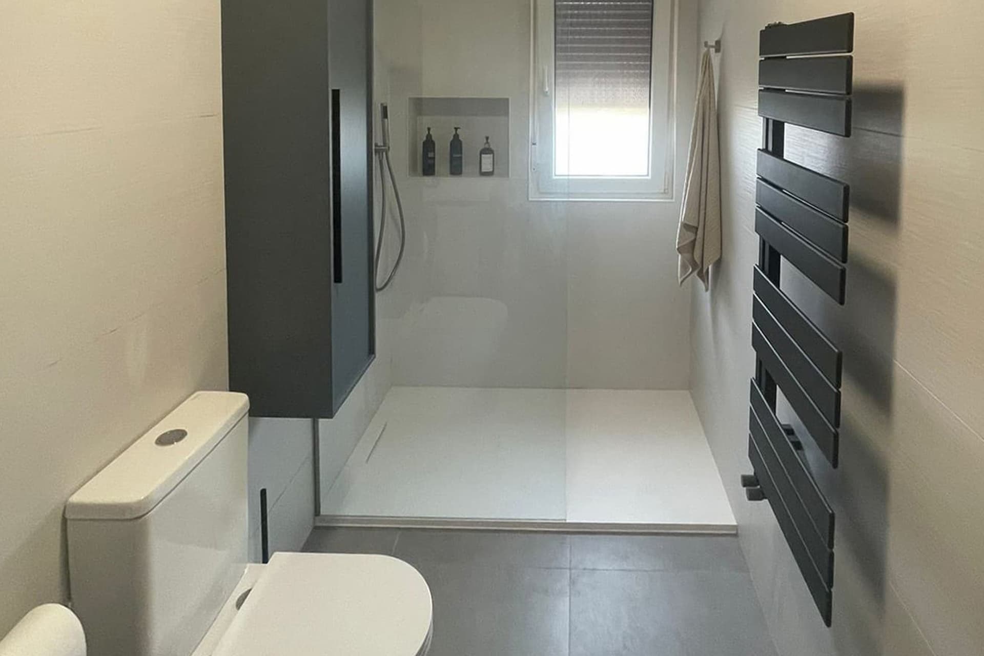 Reformas parciales de baños y cocinas en Ribeira